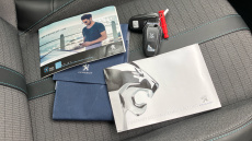 Peugeot 208 1.2 PureTech 100 Allure Premium 5dr Petrol Hatchback